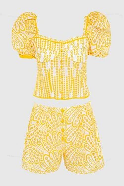 Women's suit with shorts made of cotton and polyester, yellow