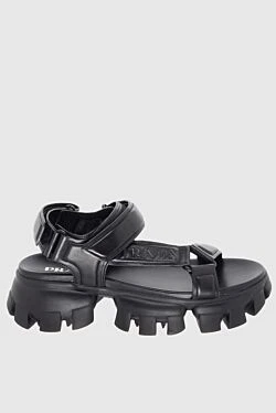 Black leather sandals for women