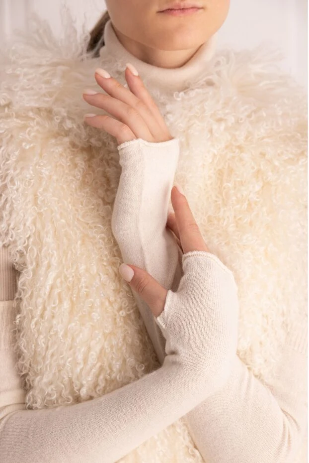 Casheart woman beige long cashmere gloves for women купить с ценами и фото 133398 - photo 2