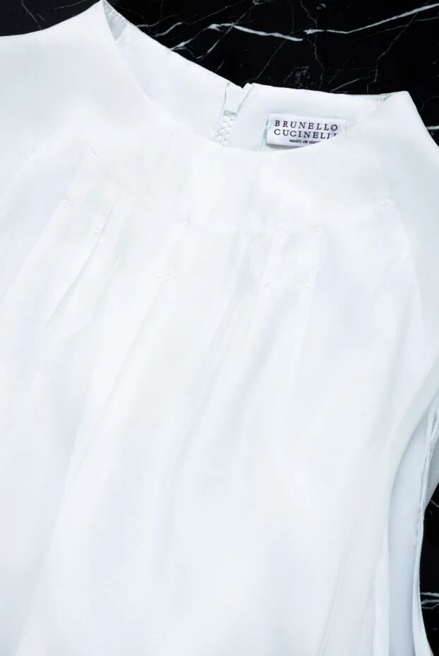 Brunello Cucinelli women's sleeveless top in lightweight silk with a soft drape
 134022 - photo 2