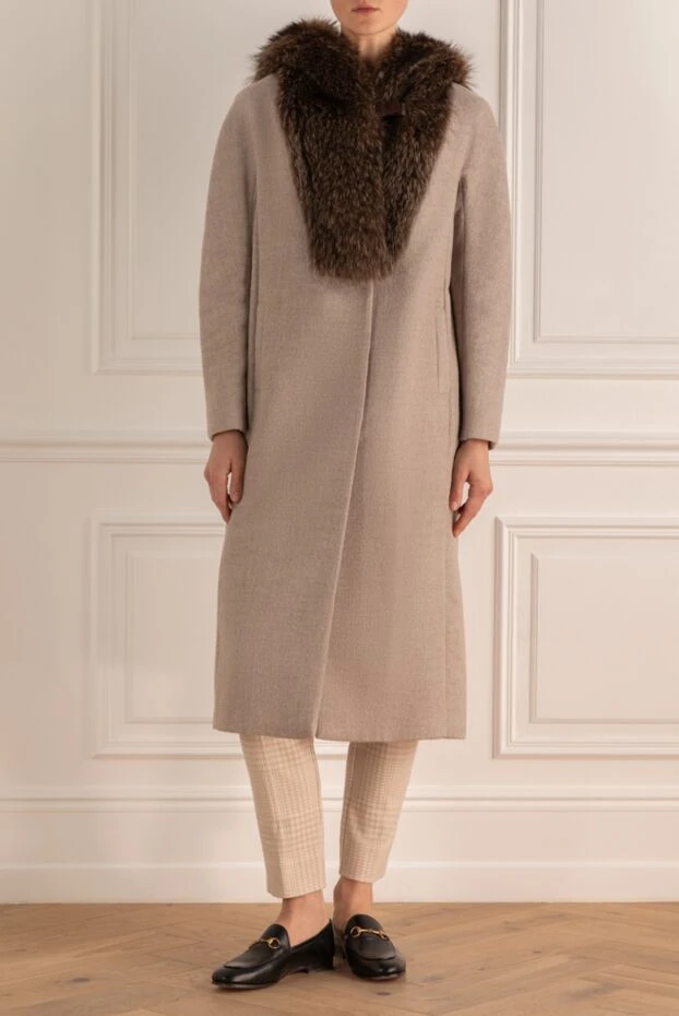 Brunello Cucinelli woman women's beige alpaca wool and polyamide coat купить с ценами и фото 136201 - photo 2