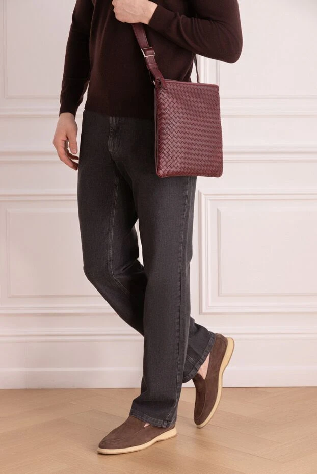 Cesare di Napoli man shoulder bag made of burgundy crocodile skin for men купить с ценами и фото 140445 - photo 2