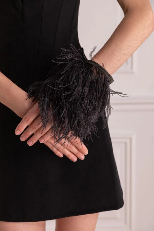 Brunello Cucinelli woman gray lame and ostrich feathers bracelet for women купить с ценами и фото 143476 - photo 2