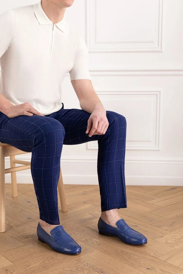 Andrea Ventura мужские лоферы из фактурной кожи ярко-синего цвета 143590 - фото 2