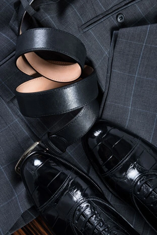 Brioni классический ремень мужской из сафьяновой кожи чёрный








 145435 - фото 2