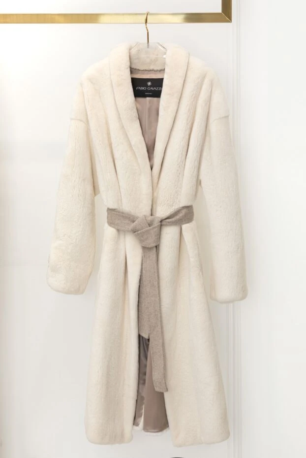 Fabio Gavazzi women's fur coat made of natural fur with a gray-beige belt 147998 - photo 3