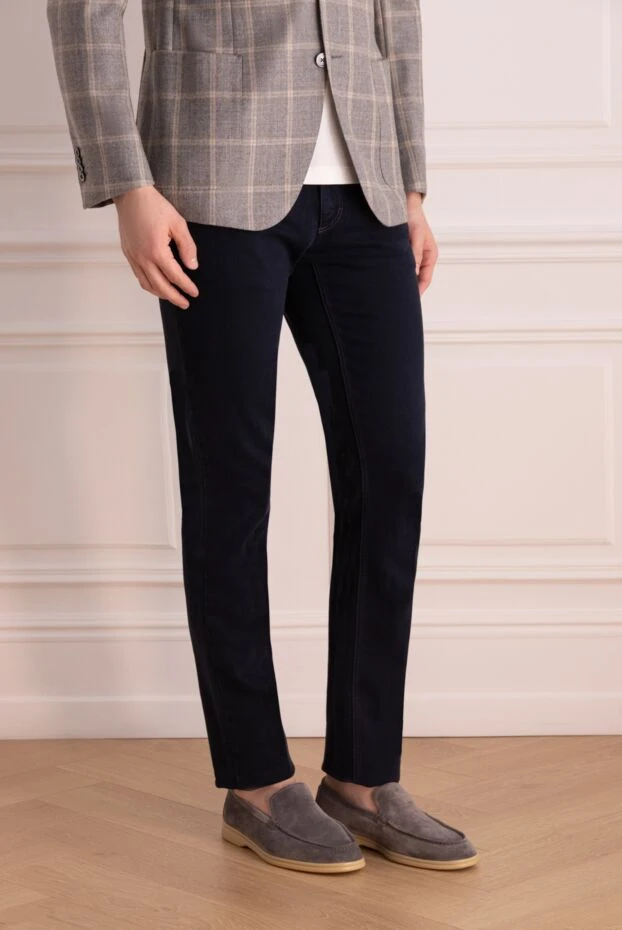 Zilli тегіс құрылымы бар қанық қара көк түсті ерлер джинсы

 148299 - фото 3