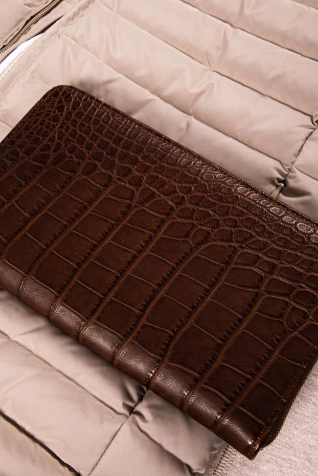 Men's clutch bag made of burgundy alligator leather - photo 2