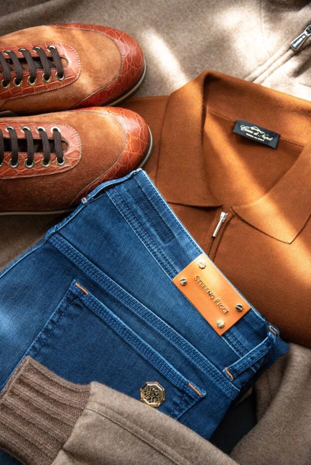 Stefano Ricci мужские джинсы синего цвета с красной отделкой карманов 149041 - фото 2