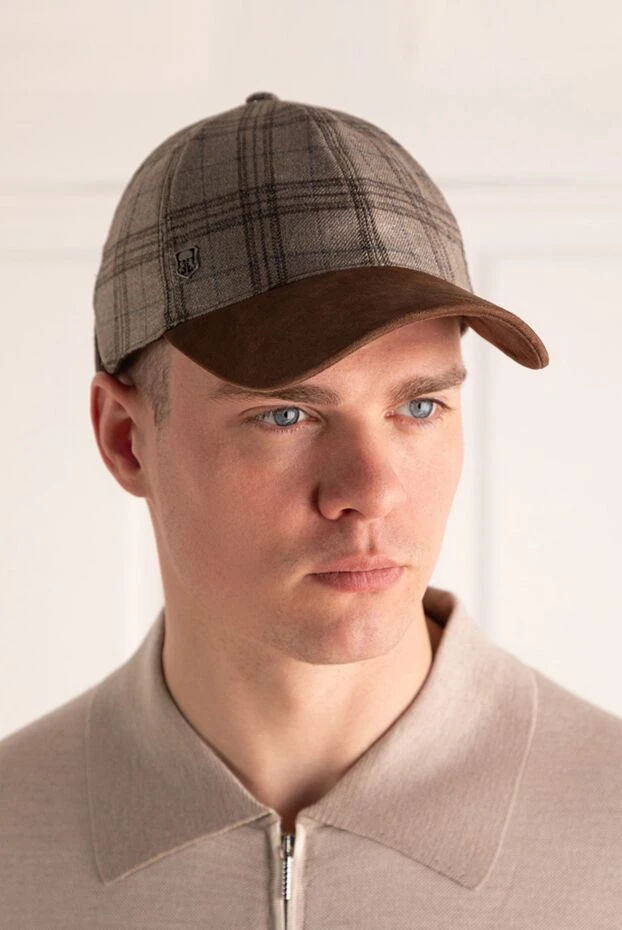 Corneliani man cap made of silk, cashmere and genuine leather beige for men купить с ценами и фото 150004 - photo 2