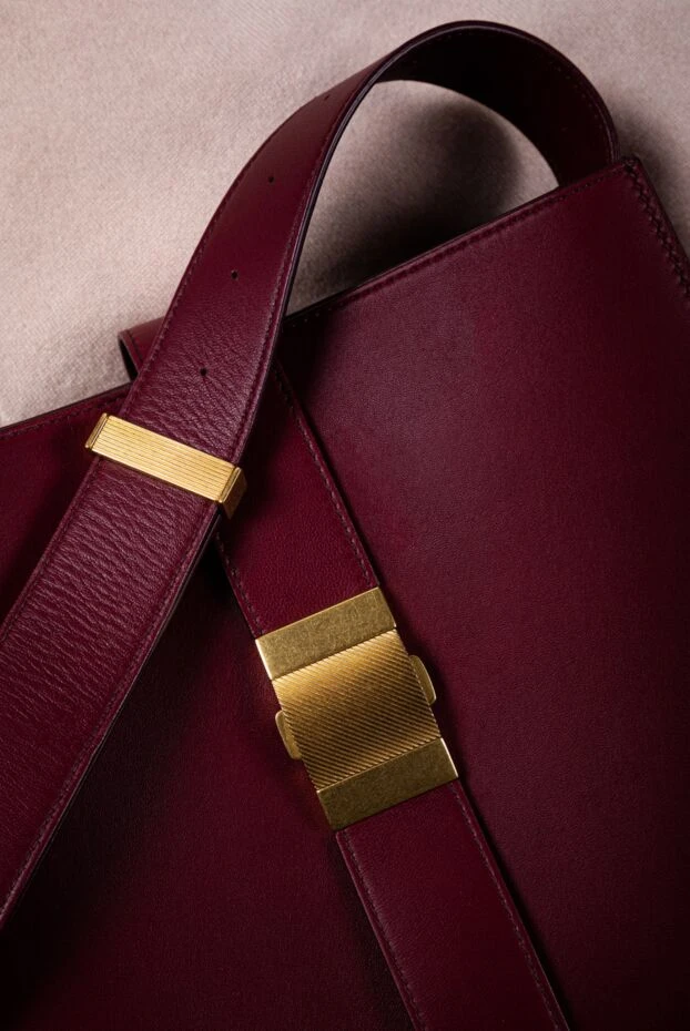 Алтын ілгегі бар бургундия былғарыдан жасалған әйелдер сөмкесі - фото 2