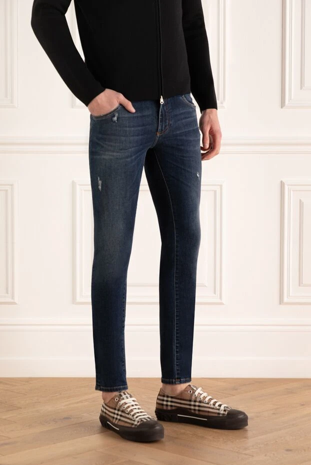 Dolce & Gabbana джинсы темно-синие с потертостями и легкими разрезами
 151120 - фото 3