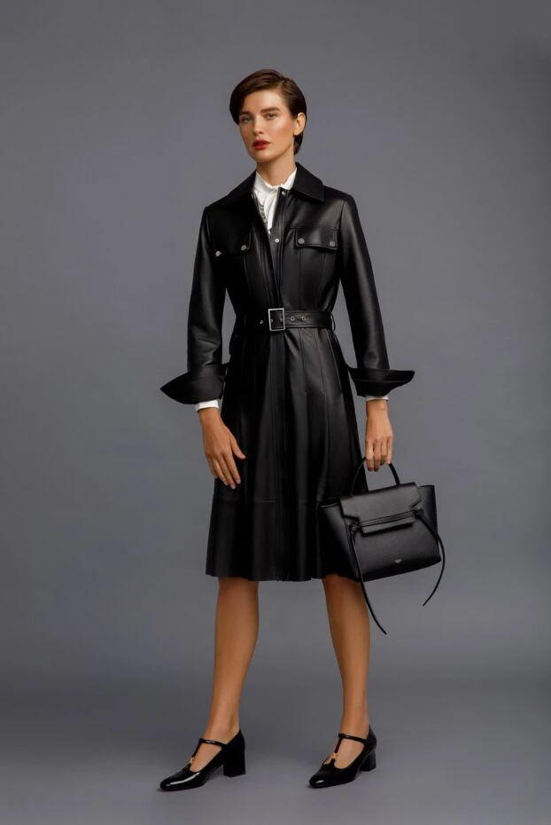 Black genuine leather raincoat for women - photo 2