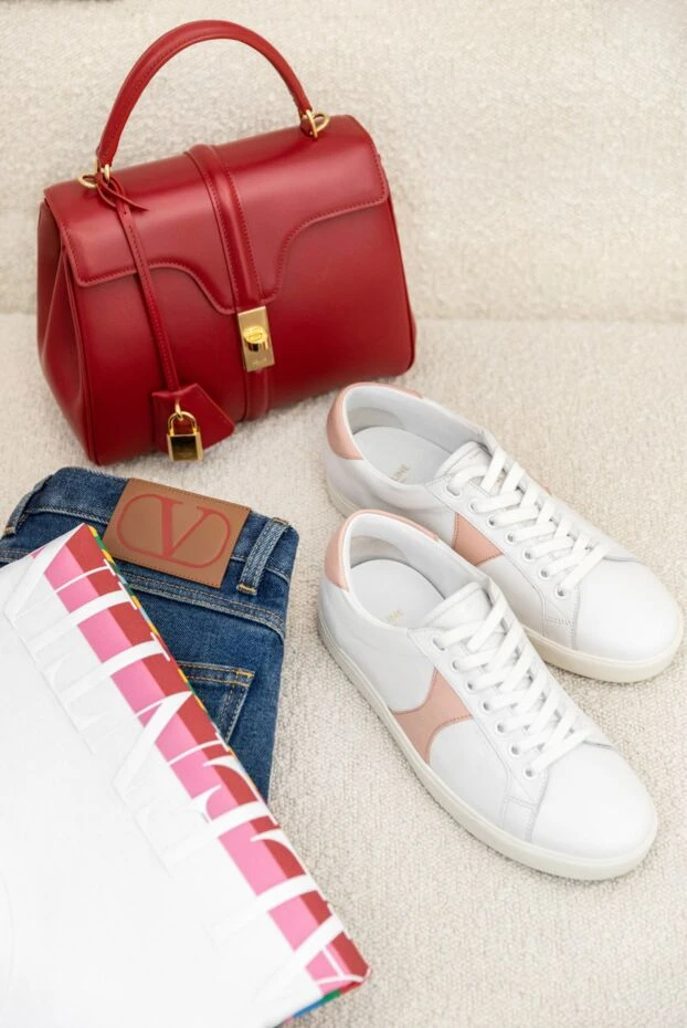 Celine women's leather sneakers with pink inserts in white 153751 - photo 3