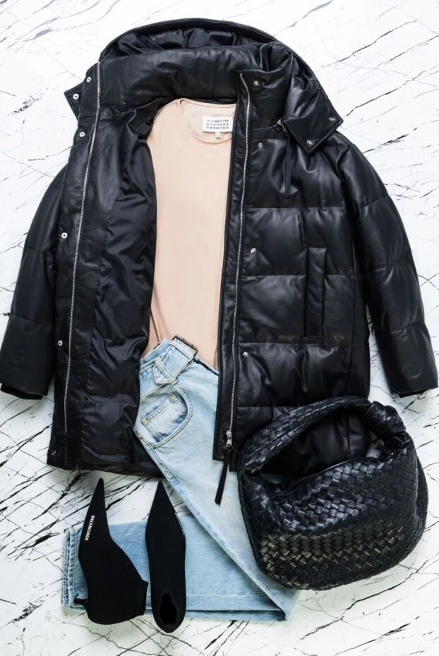 Intuition insulated women's down jacket made of smooth black leather with a zipper and buttons
 154723 - photo 2