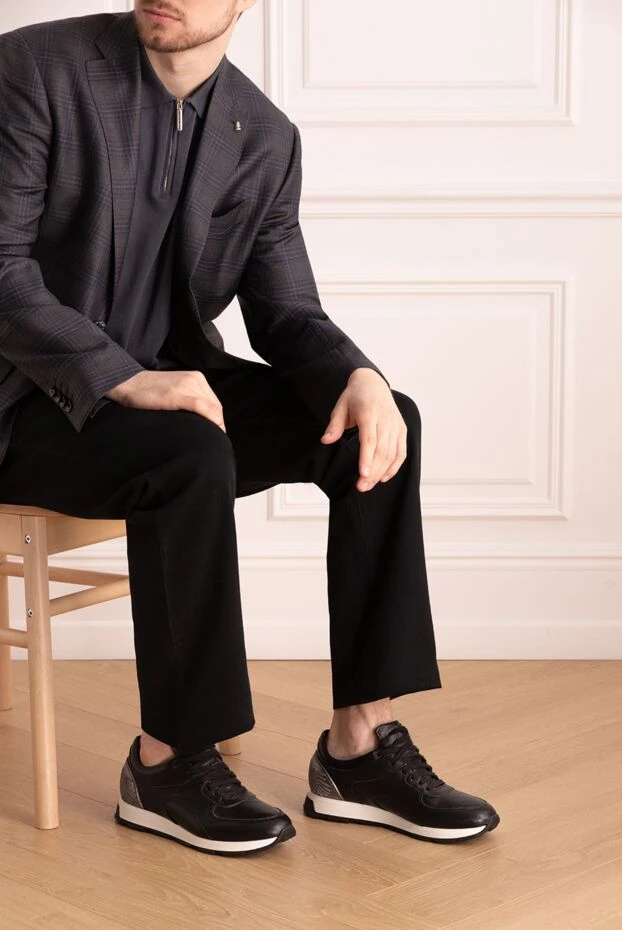 Stefano Ricci black genuine leather sneakers with embossed heel.
155174 - photo 2