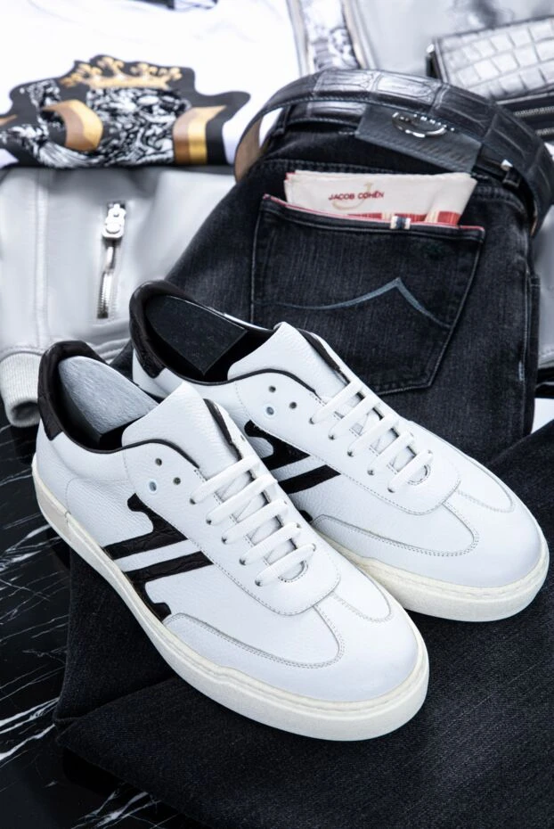 Zilli белые кожаные сникеры с чёрным акцентом и фактурной отделкой
 155346 - фото 3