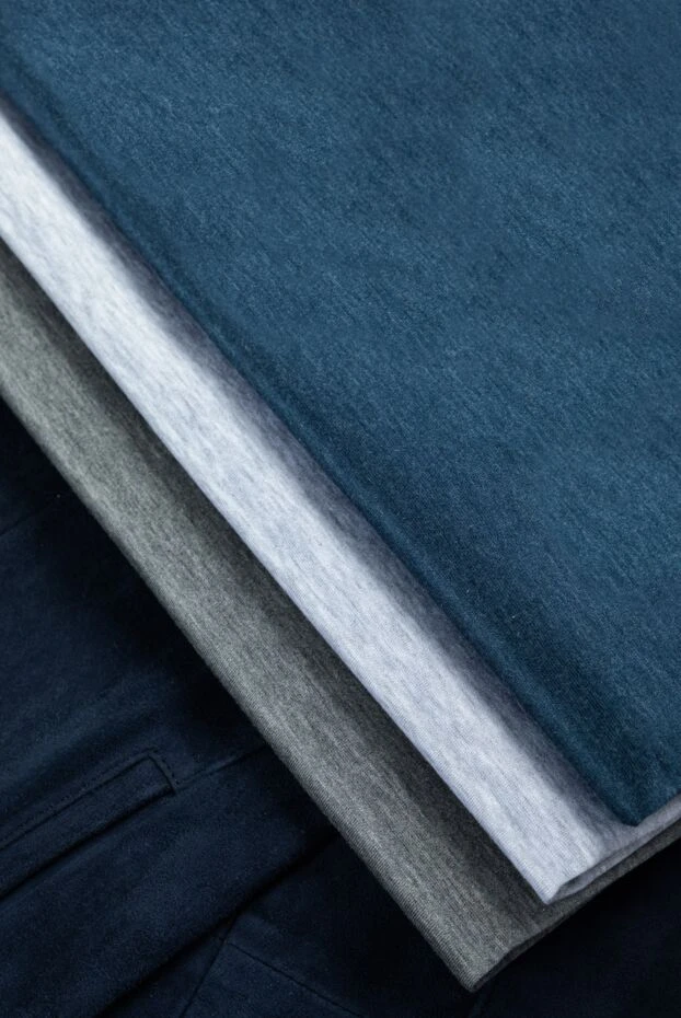 Cesare di Napoli футболка хлопковая однотонная светлая с классическим круглым вырезом
 155377 - фото 2