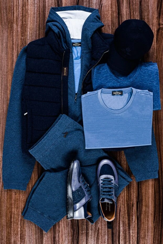 Дөңгелек жағалы, көгілдір реңкті негізгі меланжды футболка
- фото 2