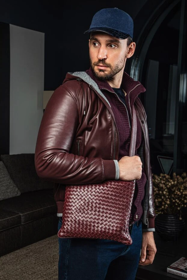 Бордовый кардиган из шерсти с крупной резинкой и накладными карманами
 - фото 2