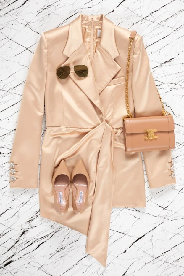 Giuseppe Di Morabito сатиновое платье-пиджак бежевое с асимметричной драпировкой и острыми лацканами
 156868 - фото 2