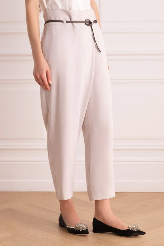 Peserico асимметриялық бекіткіші бар әйелдердің ақ түсті қысқа шалбары

 157047 - фото 3