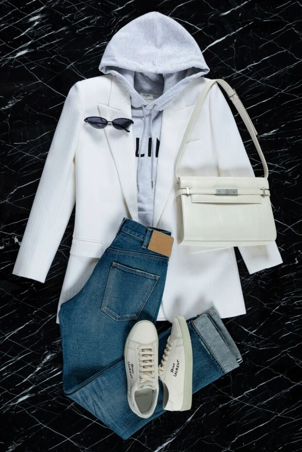 Әйелдерге арналған ақ жүннен жасалған куртка - фото 2