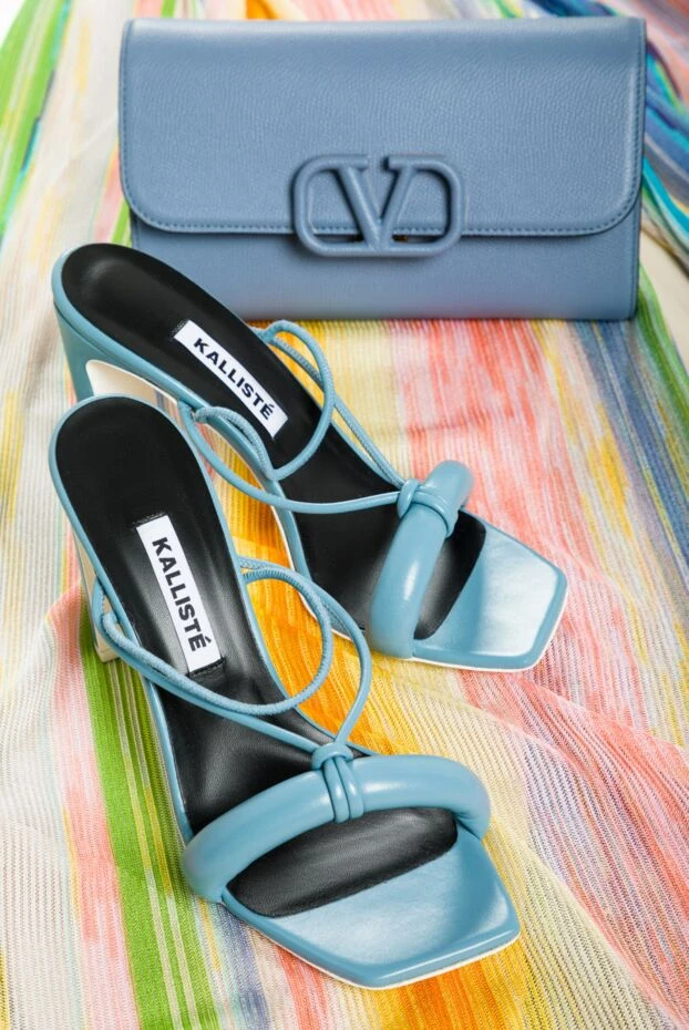 Kalliste жіңішке баулары бар көк былғарыдан жасалған әйелдердің сандалдары 158941 - фото 2