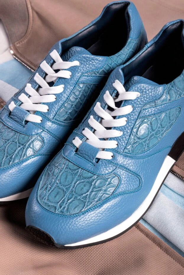 Bontoni sports sneakers made of crocodile leather and a contrasting sole
 159037 - photo 2