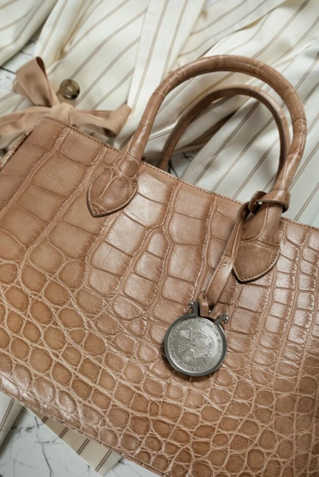 Әйелдерге арналған сөмкелер, төртбұрышты, үлкен, қоңыр түсті, текстуралы былғарыдан жасалған - фото 2