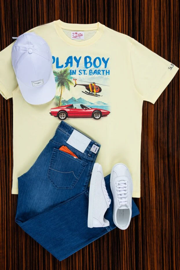 Jacob Cohen ерлердің көгілдір джинсы аздап күйзеліске ұшырайды
159360 - фото 2