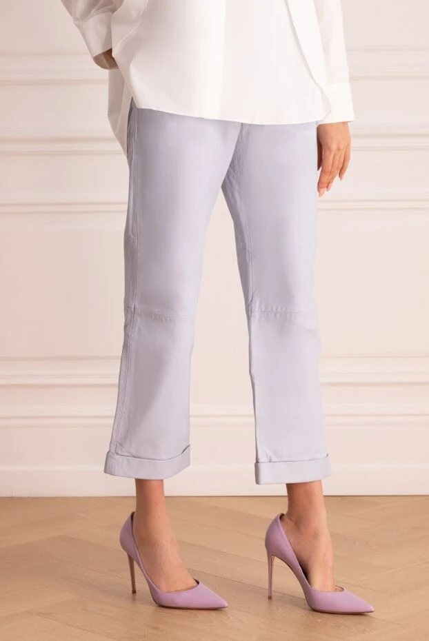 Max&Moi штаны женские укороченные кожаные голубые 159732 - фото 3