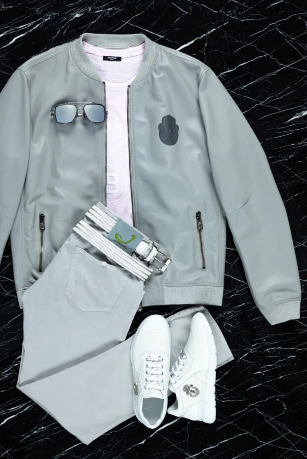 Billionaire куртка-бомбер кожаная светло-серая с нашивкой-логотипом мужская 159991 - фото 3