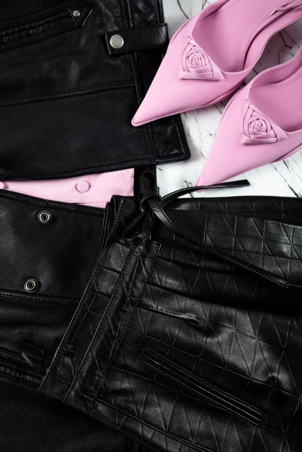 Saint Laurent қара әйелдер былғарыдан жасалған галстук бар шорт 160322 - фото 2