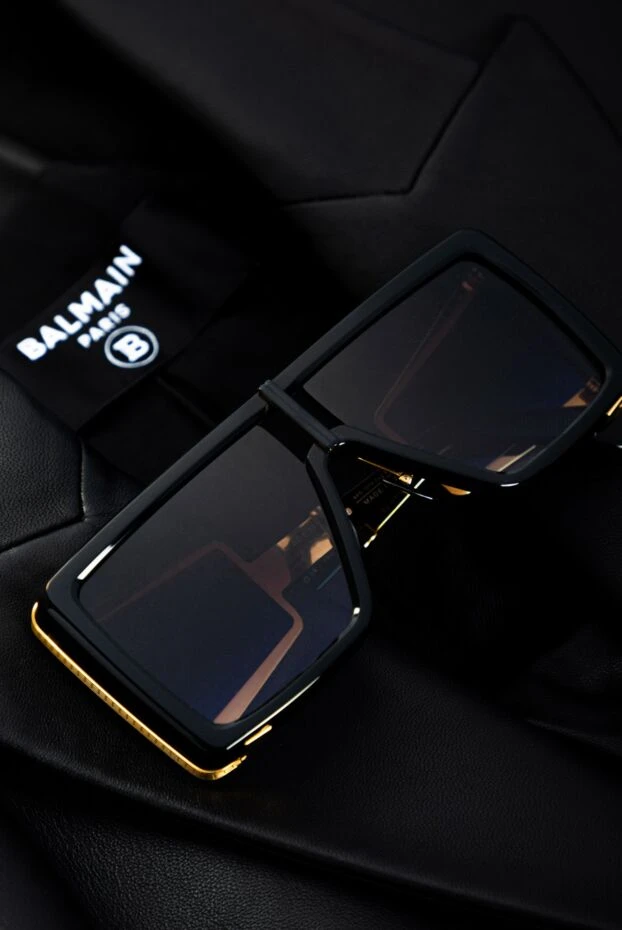 Wonder Boy II Metal-Inlay Mask Sunglasses
- photo 1