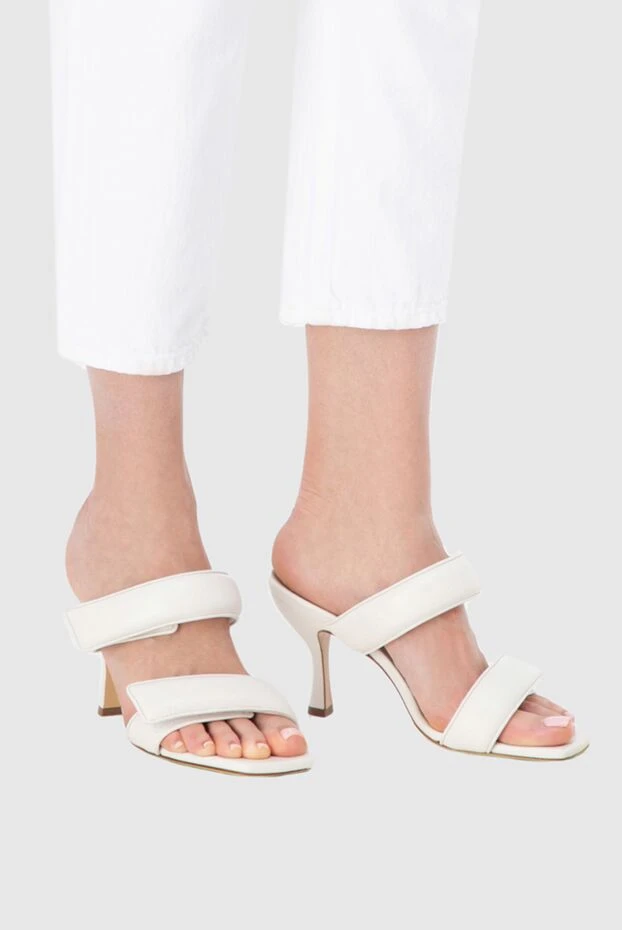 Gia Borghini woman white leather sandals for women купить с ценами и фото 161387 - photo 2