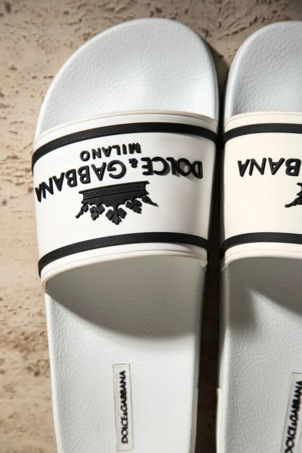 Ақ резеңке слайдер-шлёпанцы, контрастты логотиппен ерлерге арналған - фото 2