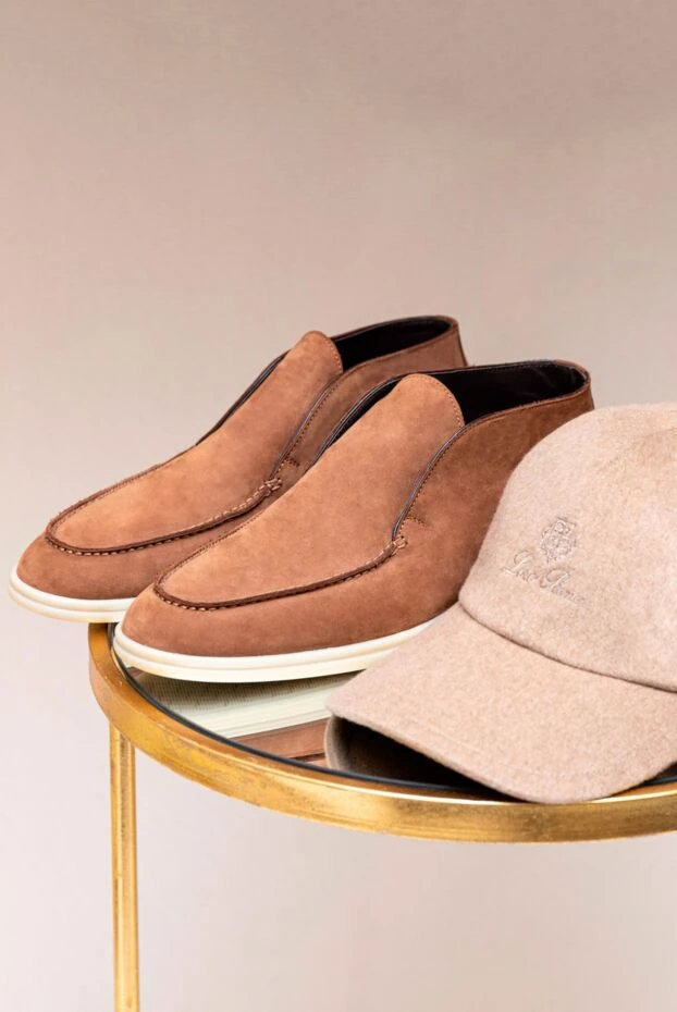 Cesare di Napoli жұмсақ төсемді және ақ табаны бар күдеріден жасалған ақылды кездейсоқ лоферлер
163221 - фото 2