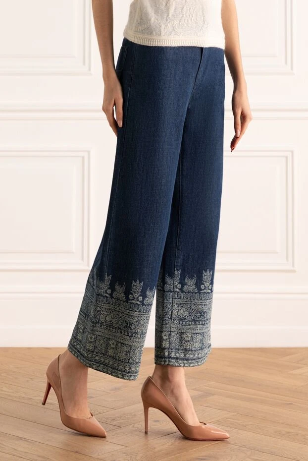 Dior джинсы клёш женские тёмно-синие с вышивкой по краю и укороченной длиной
 164173 - фото 3