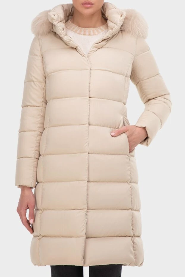 Herno женский теплый пуховик пастельного оттенка с мехом
 165779 - фото 3