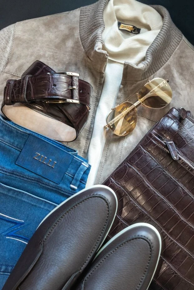 Cesare di Napoli коричневый ремень из полированной крокодиловой кожи с мягким блеском
 165986 - фото 2