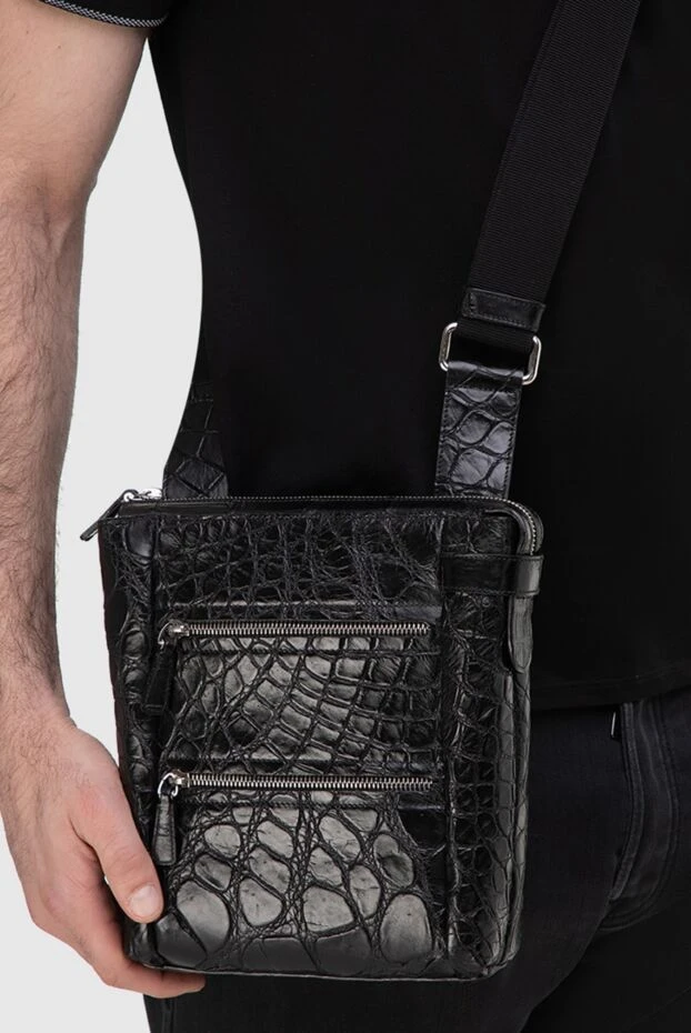 Tardini man black crocodile leather shoulder bag for men купить с ценами и фото 166013 - photo 2