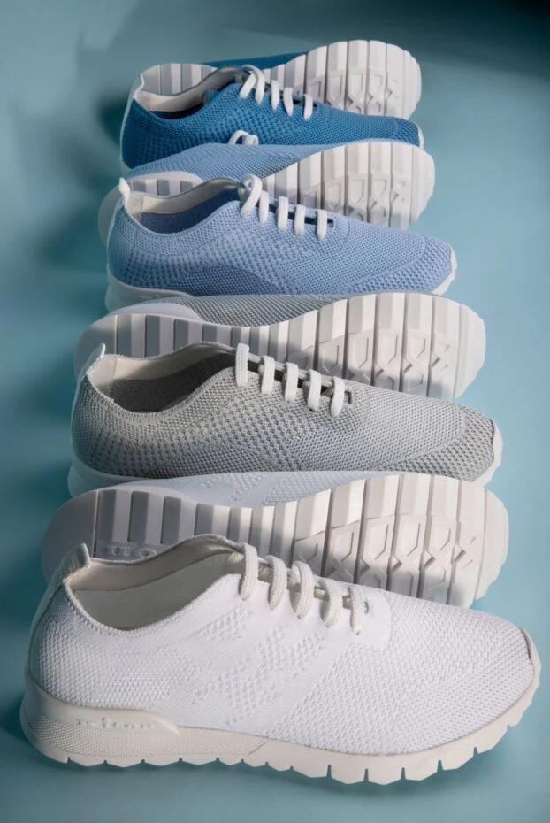 Kiton трикотажды текстуралы және контрастты ақ шілтерлі жеңіл кроссовкалар
 166352 - фото 2