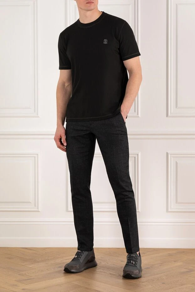Brunello Cucinelli black basic t-shirt with contrast seams and brand logo 166389 - photo 2