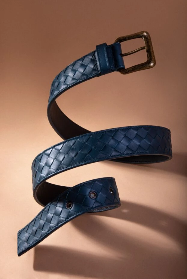 Bottega Veneta синий мужской ремень из плетёной кожи с винтажной застежкой
 166533 - фото 2