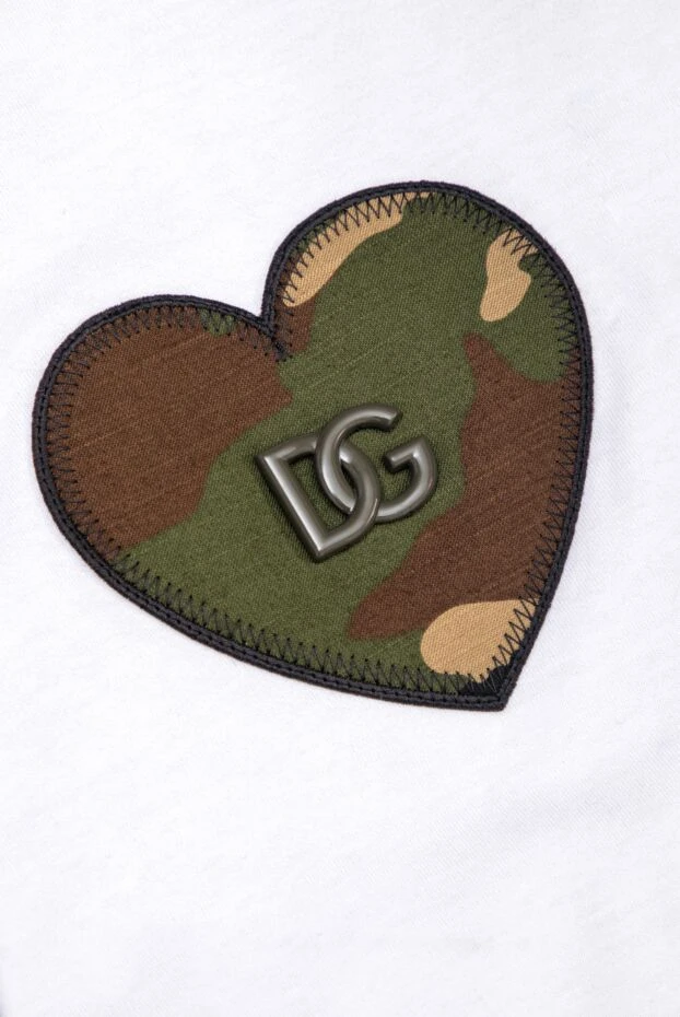 Dolce & Gabbana белая футболка с камуфляжным сердцем и фирменным знаком dg 168076 - фото 2