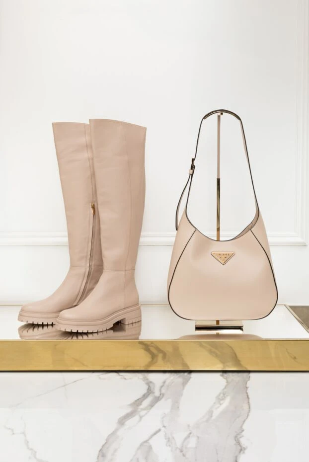 Gianvito Rossi сапоги женские высокие кожаные с массивной подошвой бежевые 169760 - фото 2