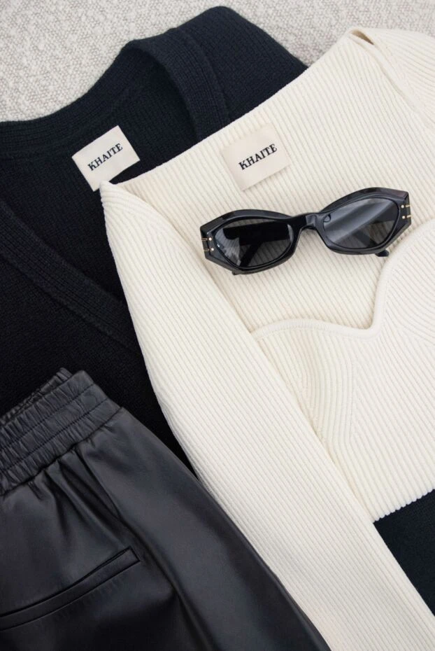 Khaite трикотажный джемпер с сердцевидным вырезом и корсетной посадкой
 169805 - фото 3