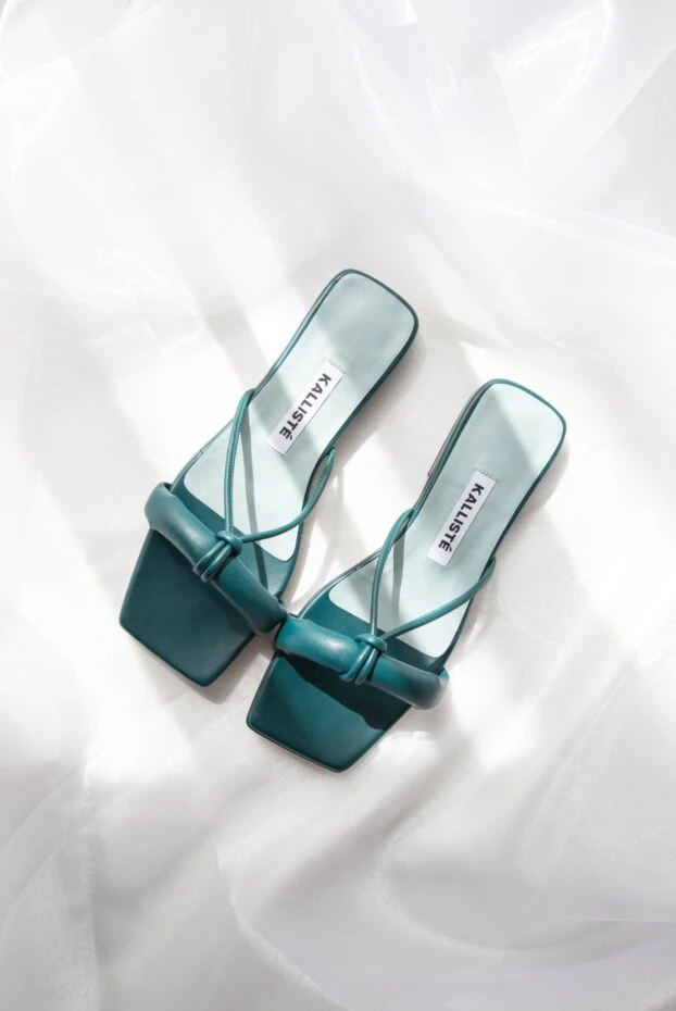 Kalliste тік бұрышты ұшы бар жасыл түсті әйелдердің шкірядан жасалған шльопанкілері 169841 - фото 2