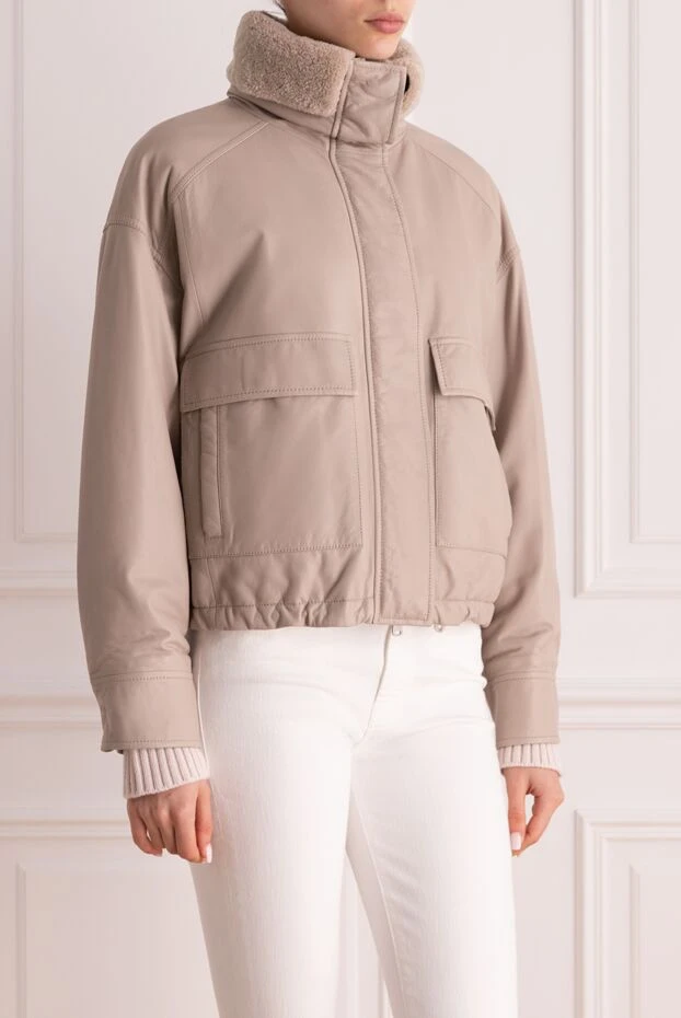 Brunello Cucinelli женская кожаная куртка на меху в бежевом цвете
 170304 - фото 3